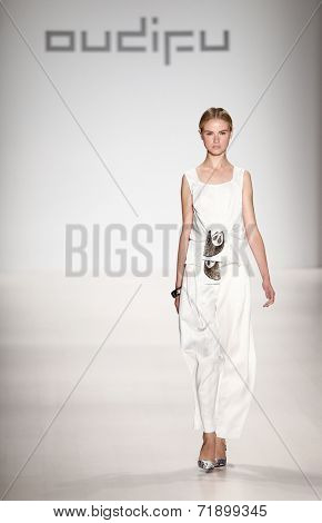 NEW YORK-SEP 8: A model walks the runway at the OUDIFU fashion show during Mercedes-Benz Fashion Week Spring/Summer 2015 at The Salon at Lincoln Center on September 8, 2014 in New York City.