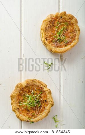 Onion Mini Quiche With Bacon And Corn