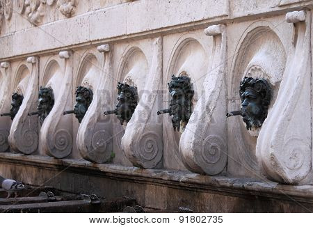Calamo Fountain