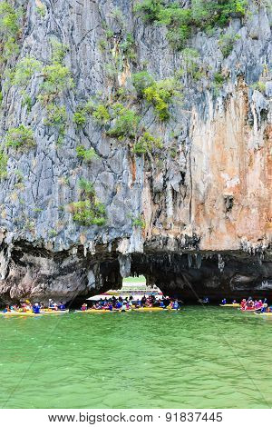 Tham Lod Cave Phang Nga Bay