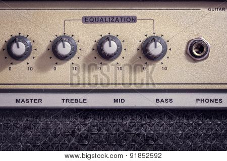 Electric guitar amplifier knobs