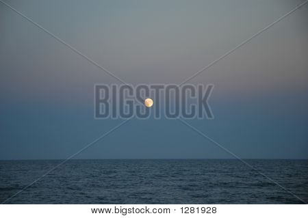 Assateague měsíc vzestup