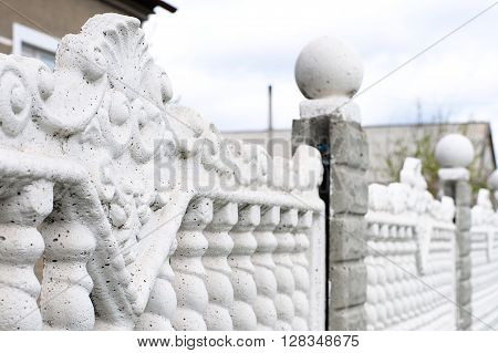 Guss Concrete Fence