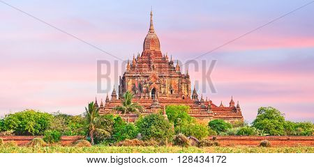 Htilominlo Temple in Bagan. Myanmar. Panorama