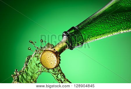 Beer Bottle Splashing
