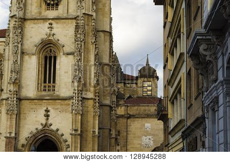 Relgious architecture, cathedral in Oviedo, northern Spain