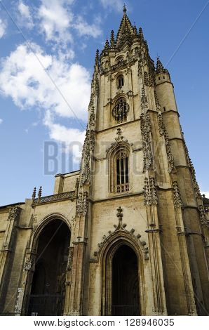 Relgious architecture, cathedral in Oviedo, northern Spain