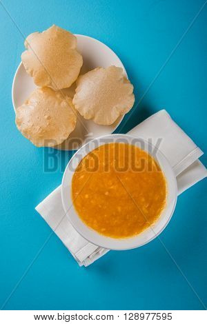 Aamras or Aam Ras Puri: Puri which is an indian fried small bread and alphonso mango pulp is a popular lunch especially during Padwa, the Marathi new year, maharashtrian lunch/dinner menu