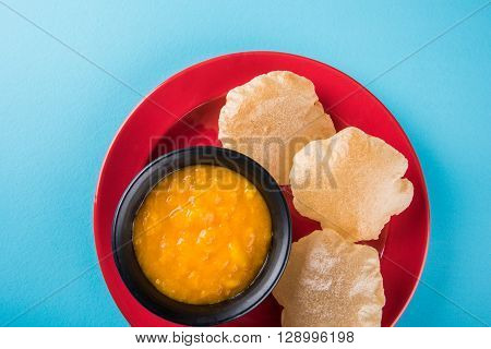 Aamras or Aam Ras Puri: Puri which is an indian fried small bread and alphonso mango pulp is a popular lunch especially during Padwa, the Marathi new year, maharashtrian lunch/dinner menu
