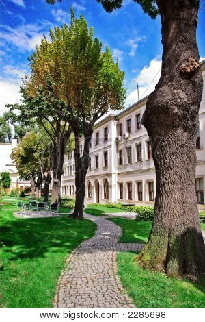Giardino di Dolma Bahche Palace, Istanbul, Turchia