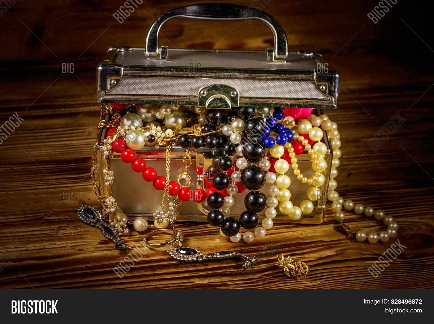 Jewelry Box Full Image & Photo (Free Trial) Bigstock