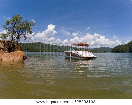 Boating Around Lake Jocassee In South Carolina