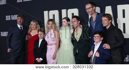 LOS ANGELES - OCT 15:  Cast at the 