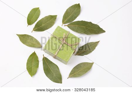 Organic Natural Handmade Bay Laurel Soap With Olive Oil And Leaves On Burlap Sack, Daphne Soap Body 