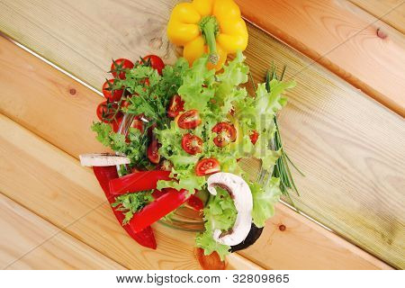 Sebze Salatası ahşap tablo