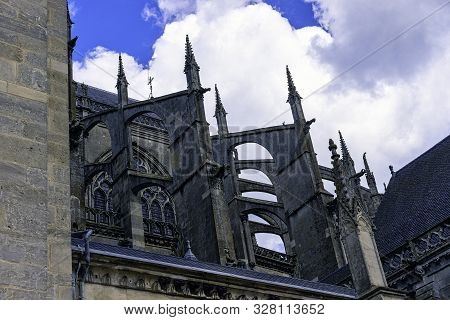 Le Mans, Maine, France - May 28: Cathedral Of Saint Julian (cathedrale St-julien Du Mans) On 28 May 