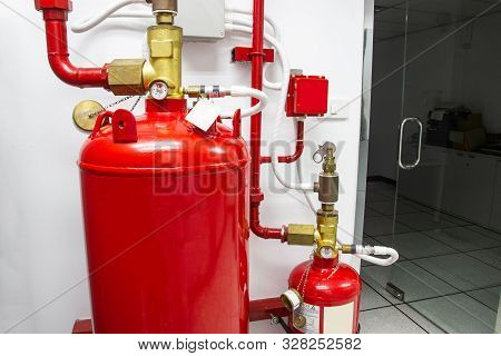 Fm-200 Suppression Systems, Fm200 Gas Flooding System, Gas Suppression System In Data Center Room