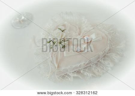 Beautiful Wedding Rings, Hymeneal, Jewelry, Love, Marriage, Married, Ring, Romance, Romantic, Valent