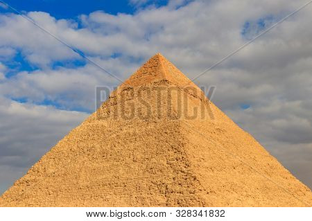 Pyramid Of Khafre Or Of Chephren Is The Second-tallest And Second-largest Of The Ancient Egyptian Py