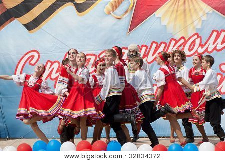 Ensemble af National Dance Rodnichok