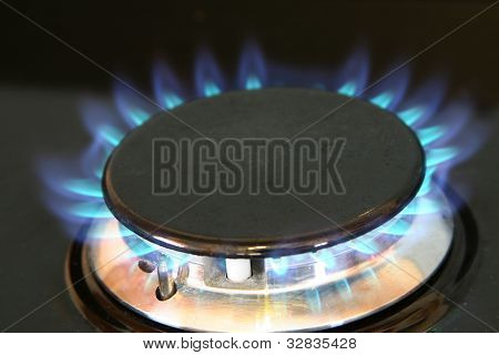 Indenlandske gas brænder på køkken komfur.