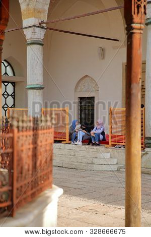 Sarajevo, Bosnia And Herzegovina - September 23, 2019: The Internal Courtyard Of Gazi Husrev Begova 