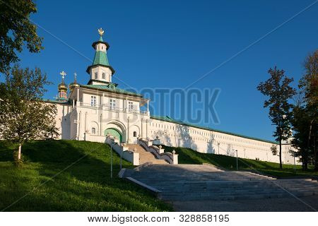Gate Elizabethan Tower. Resurrection New Jerusalem Stauropegial Monastery. The City Of Istra. Moscow