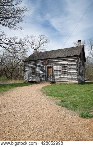 Colonial Era Fur Trader's Cabin Built With Tamarack Logs
