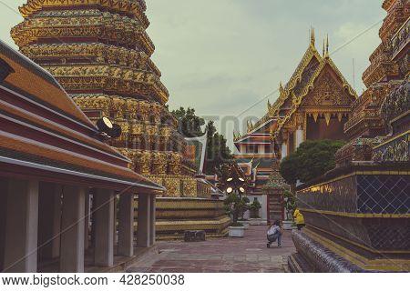 Wat Pho, Temple Of The Reclining Buddha, Its Official Name Is Wat Phra Chetuphon Wimon Mangkhalaram 