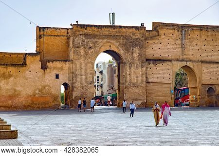 Fez, Morocco - June 02, 2017: View Of The Old Medieval Gate In Fez. Near The Place Bou Jeloud Square