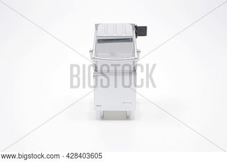 The Scale Of Electric Modern Hi Tek Machine