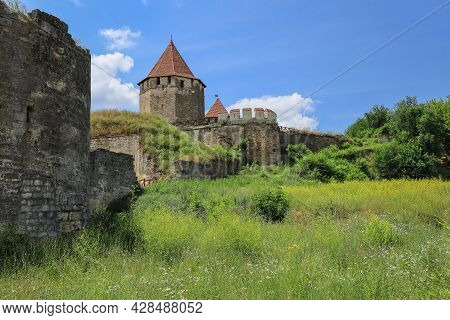 Bendery, Transnistria, Moldova-07.04.2021: Fortress Is An Architectural Monument Of The 16th Century