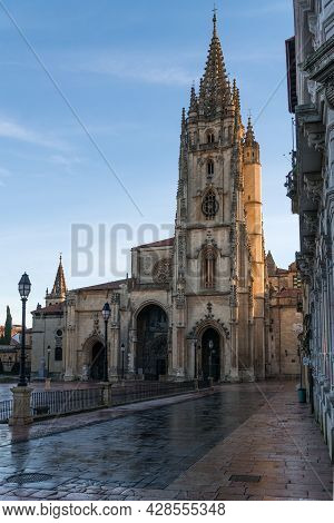 Oviedo, Spain - December 29, 2019: San Salvador Cathedral Of Oviedo In Alfonso Ii El Casto Square At