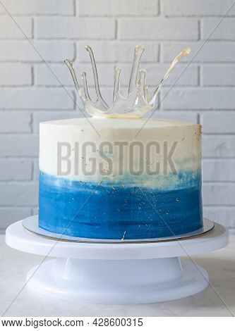 Birthday Cake With Cream And Isomalt Bowl. Isomalt Bowl Cake Decor. Step 2 Cake Decoration. Step 2 O