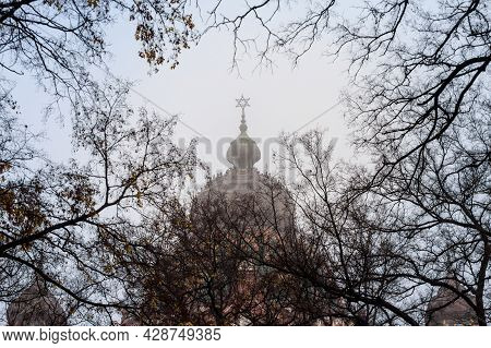 Selective Blur On The Magen David, The Jewish Star, On The Dome Of Subotica Synagoguewith A Blurry F