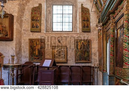 Jerusalem, Israel, July 17, 2021 : Icons In The Interior Of The Small Feodorovsky Monastery In Chris