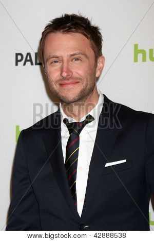 LOS ANGELES - MAR 1: Chris Hardwick arriva presso l'evento 