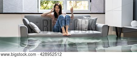 Emergency House Flood And Leakage In Living Room