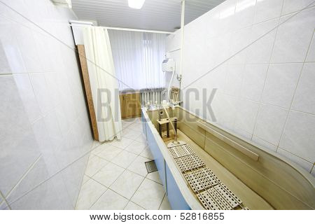 Cabinet to carrying out a hydrotherapy with bath and special equipment