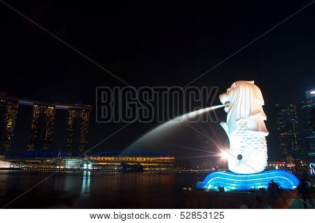 Singapore,Singapore-October 12,2013: The Merlion Park And Cityscape At Night, Singapore