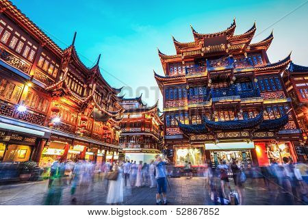 Beautiful Shanghai Yuyuan Garden At Night