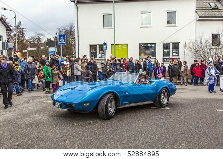 An Old Stingray Takes Part At The Carnival  Parade