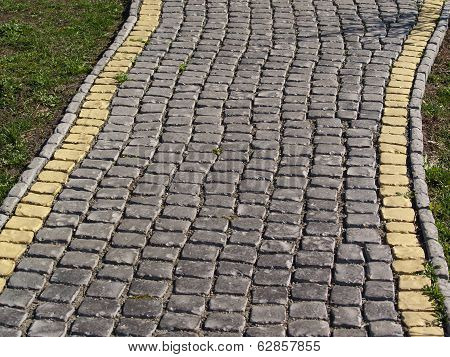 Stone pavement