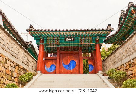 Jeonggongdan Altar (circa 1766) In Busan, Korea