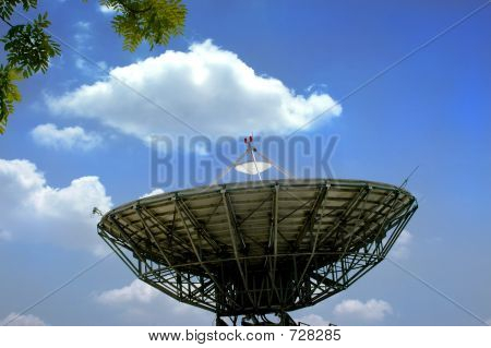 Satelite dish
