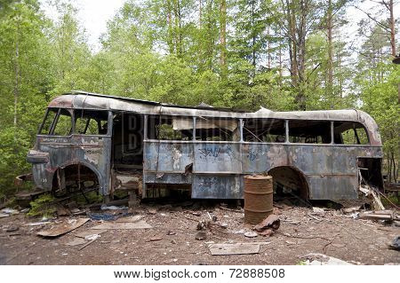 Car Dump In Kirkoe Mosse