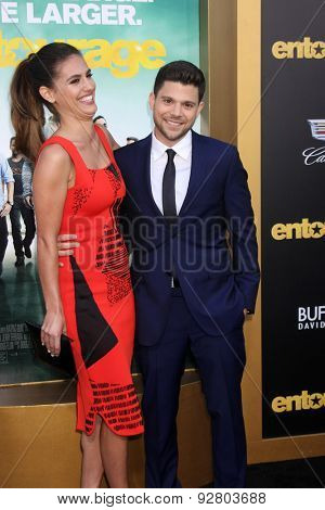 LOS ANGELES - MAY 27:  Breanne Racano, Jerry Ferrara at the 