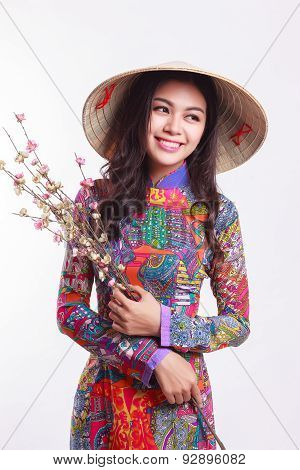 Beautiful Vietnamese Woman With Tradition Ao Dai With Modern Design And Palm-leaf Conical Hat ( Non