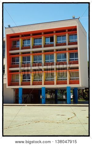 Concrete structure School building near Salerno Italy,2016