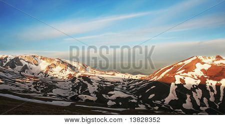 Tramonto in montagna